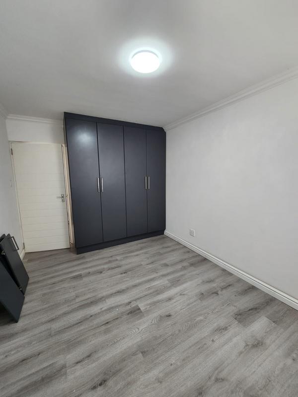 To Let 2 Bedroom Property for Rent in Parkside Eastern Cape